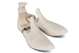 NATURAL LIME WOOD BOOT TREE - R E Tricker Ltd